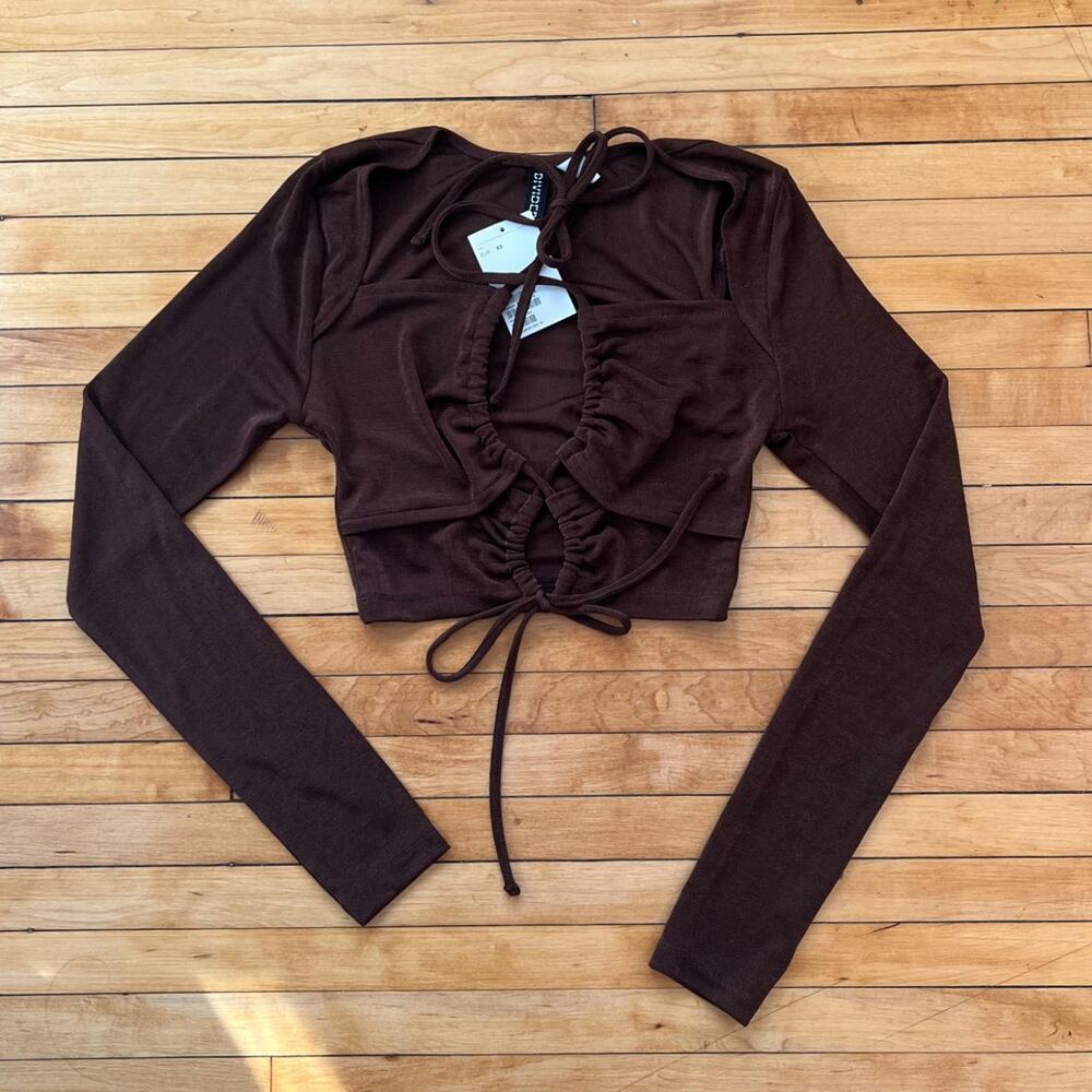 NWT Women's Brown Longsleeve Cut Out Tie Front Going Out Slinky Top XS